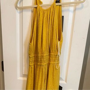 NWT Lulu’s yellow halter neck dress size small